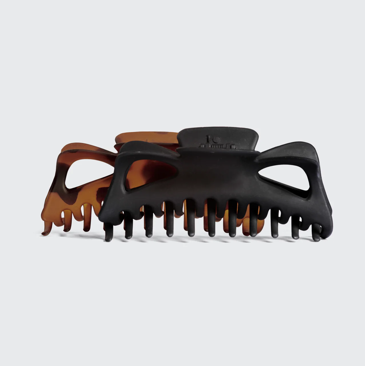 Black & Tort Classic Claw Clips 2pc Set - Jumbo - Image 6